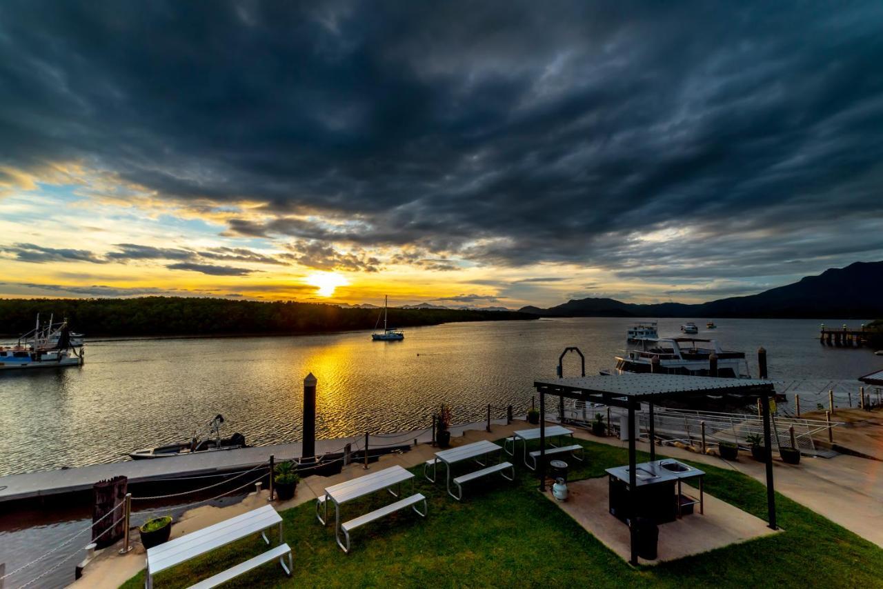 Lucinda Fishing Lodge Ngoại thất bức ảnh