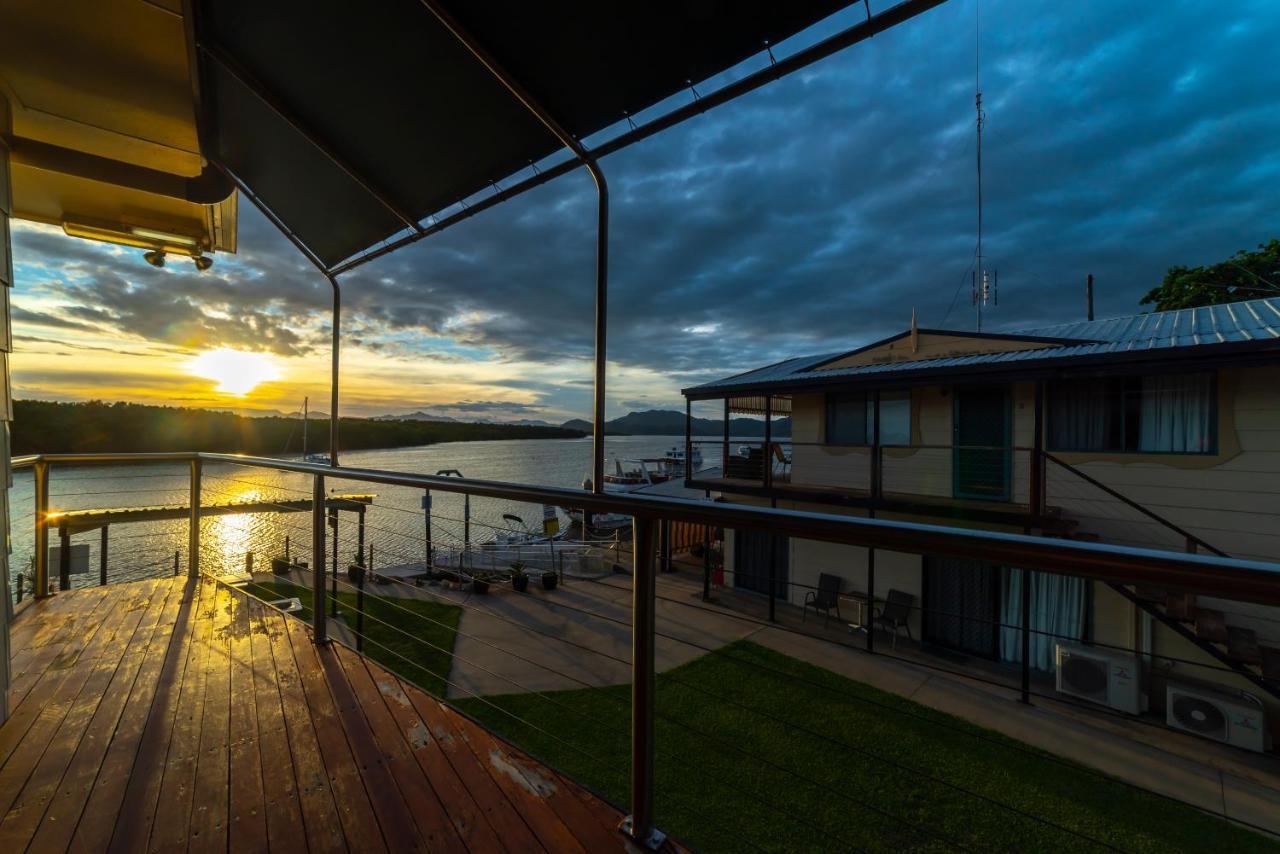 Lucinda Fishing Lodge Ngoại thất bức ảnh