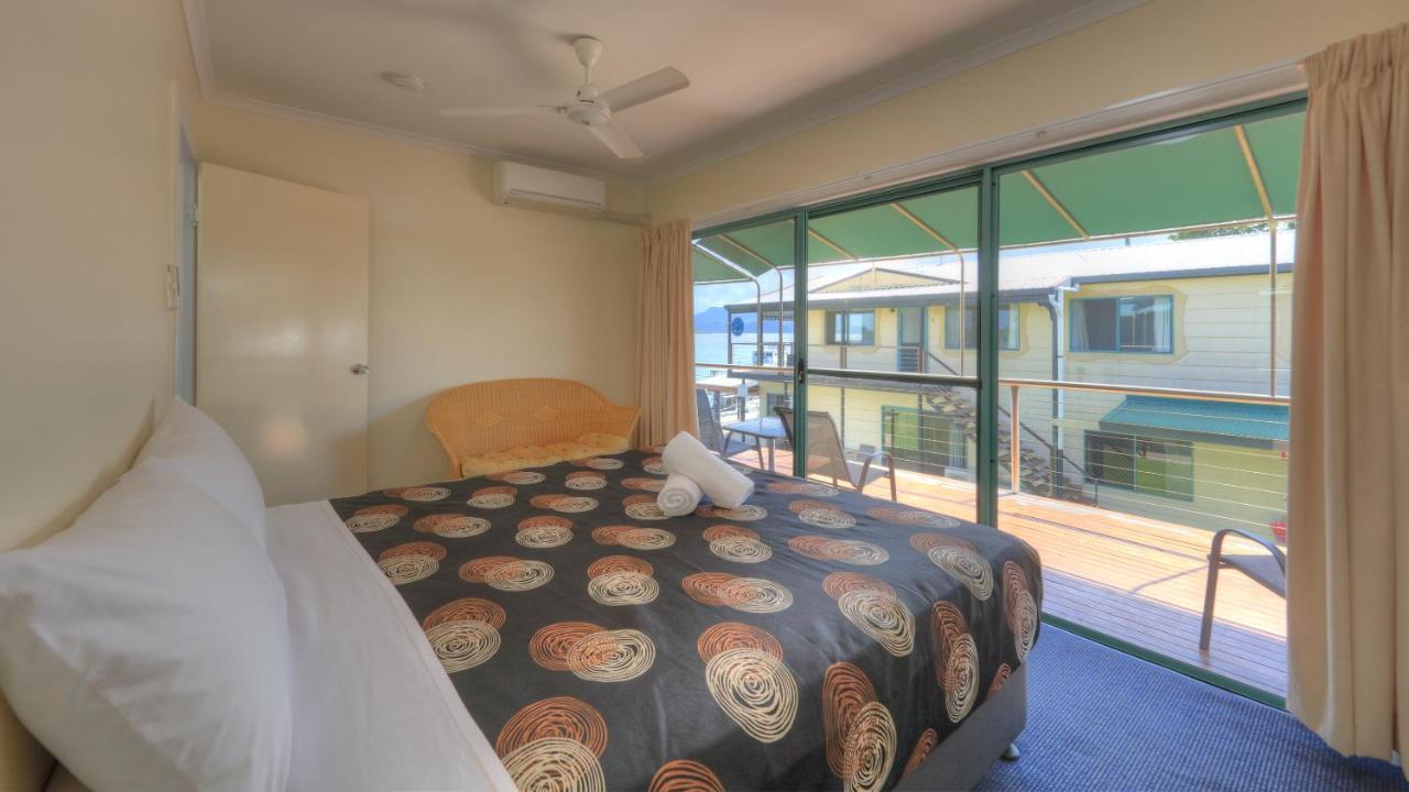 Lucinda Fishing Lodge Ngoại thất bức ảnh